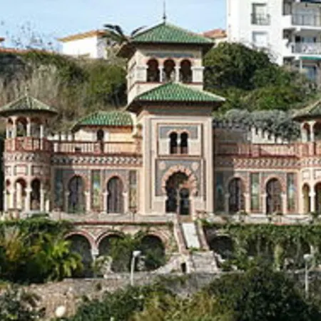 Bajondillo Apartament First Line Beach Apartment